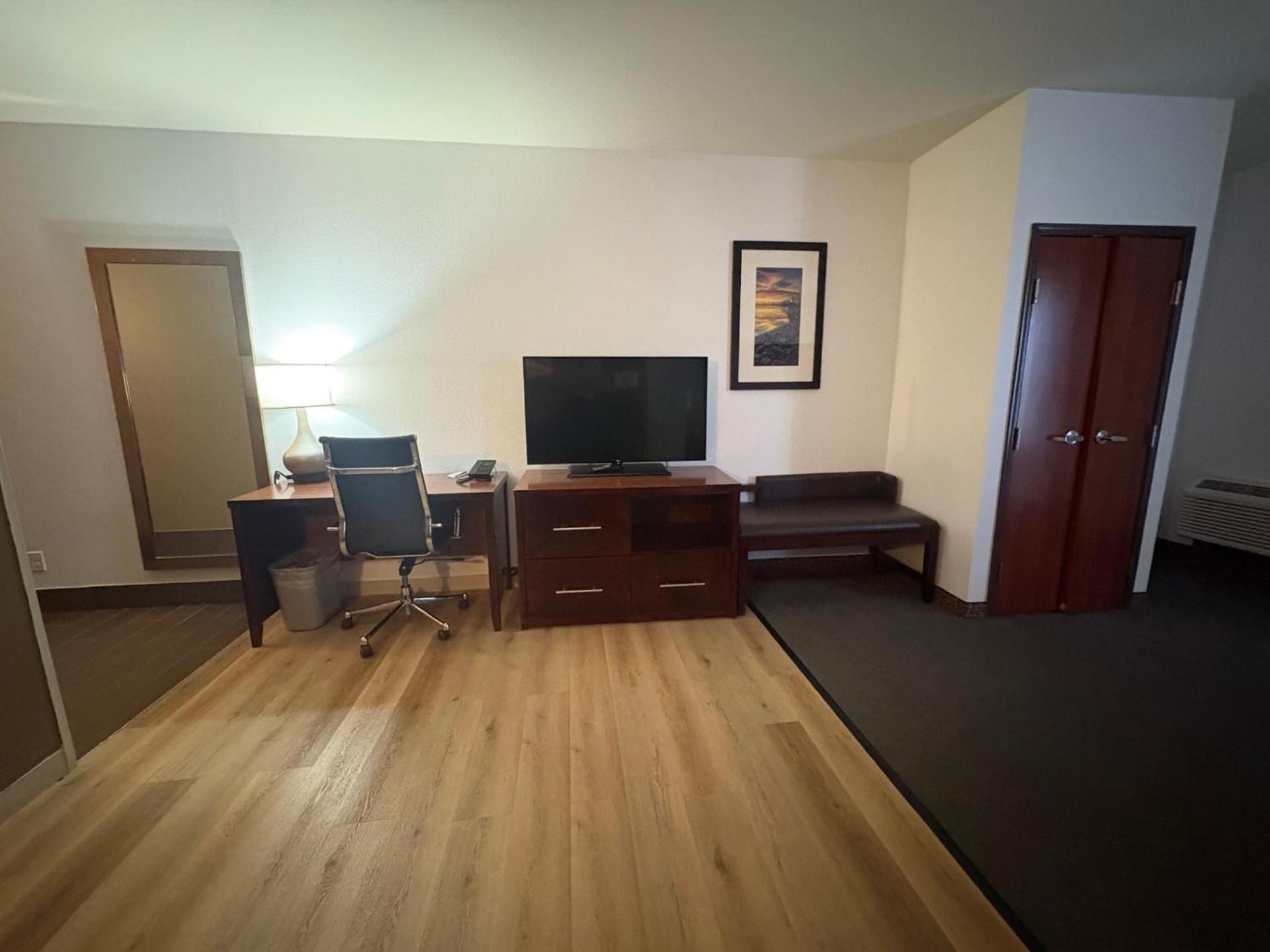 Comfort Suites Near Denver Downtown Zewnętrze zdjęcie